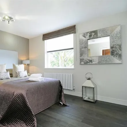 Image 5 - Boydell Court, London, NW8 6NG, United Kingdom - Apartment for rent