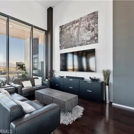 Buy this 2 bed condo on 1100 Wilshire in 1100 Wilshire Boulevard, Los Angeles