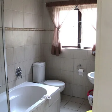 Image 6 - Blairmont Avenue, Bellair, Durban, 4058, South Africa - Apartment for rent