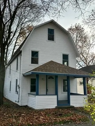 Image 3 - 317 South Mulberry Street, Marshall, MI 49068, USA - House for sale