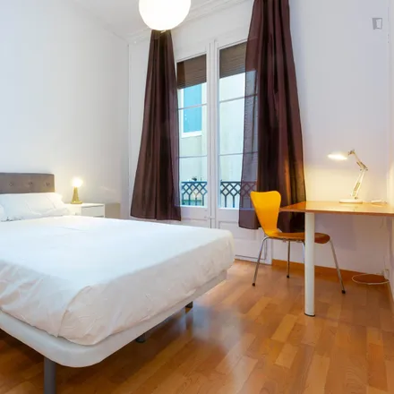 Rent this 1 bed apartment on Carrer de la Diputació in 306, 08001 Barcelona