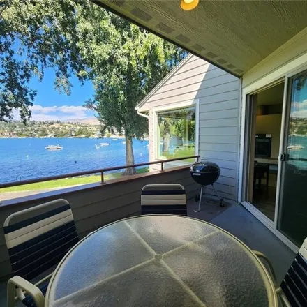 Buy this 2 bed apartment on 101 Manson View Drive in Chelan County, WA 98831