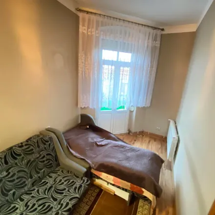 Rent this 1 bed apartment on I Liceum Ogólnokształcące im. Rodu Leszczyńskich in Karola Kurpińskiego 1, 64-100 Leszno