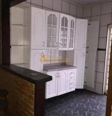 Buy this 3 bed house on Rua Salvador Izidoro da Silva in Residencial Mantiqueira, Pindamonhangaba - SP