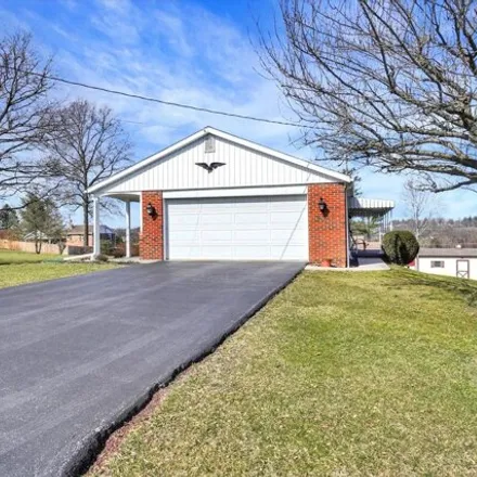Image 2 - Oakwood Drive, Windsor Township, PA 17356, USA - House for sale