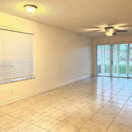 Image 6 - 922 Coral Club Drive, Coral Springs, FL 33071, USA - Apartment for rent