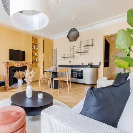 Image 6 - 84 Rue d'Amsterdam, 75009 Paris, France - Apartment for rent