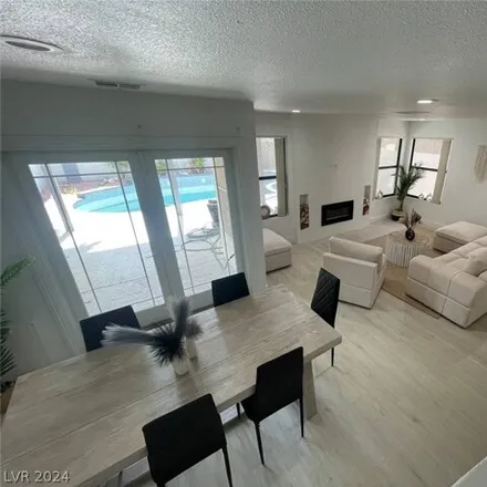 Image 1 - Mariner Cove Drive, Las Vegas, NV 89117, USA - House for rent
