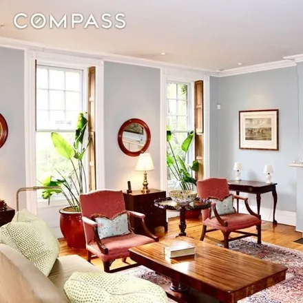 Image 3 - 119 Waverly Place, New York, NY 10011, USA - Townhouse for sale
