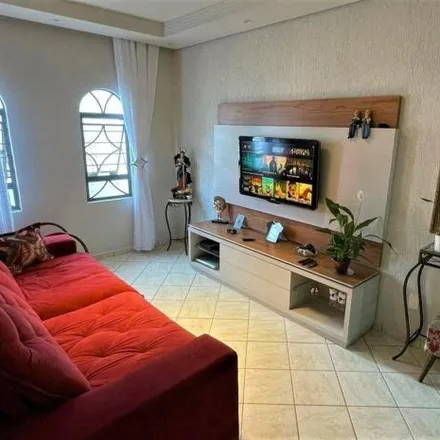 Buy this 2 bed house on EEPG João Maria de Araújo in Rua Luiz Tomazini, Vila Casa Branca