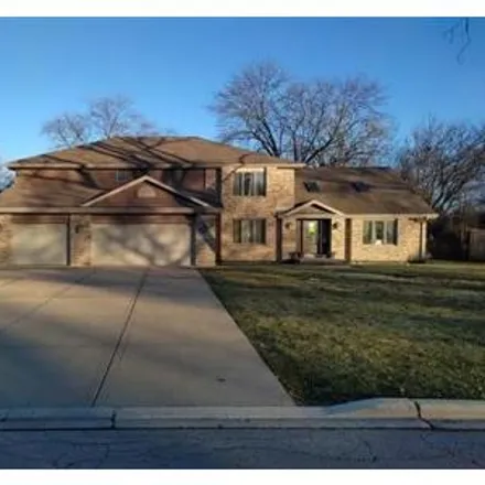 Buy this 4 bed house on 6012 South Kensington Avenue in Countryside, IL 60525