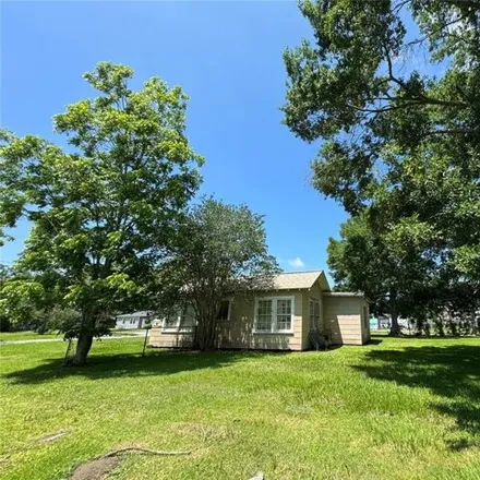 Image 5 - 2709 Cornell Street, Liberty, TX 77575, USA - House for sale