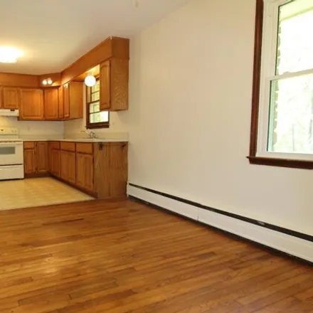 Image 7 - 7001 Union Mill Road, Fairfax County, VA 20124, USA - House for rent