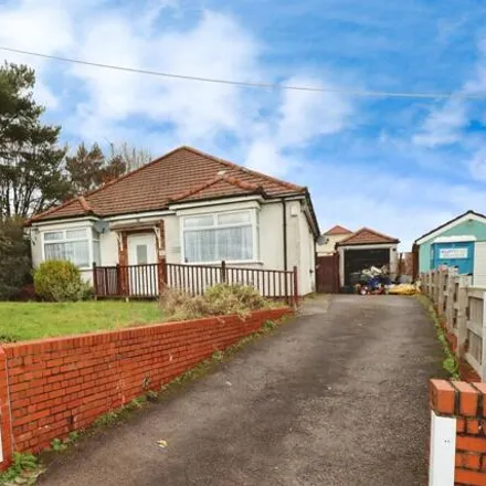 Buy this 3 bed house on 11 Stoke Lane in Patchway, BS34 6BN