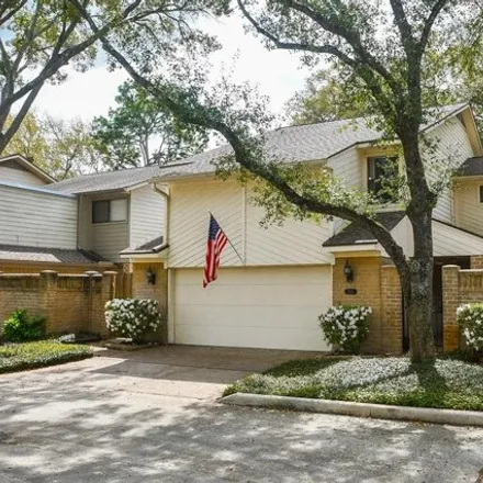 Image 2 - 8099 Oakwood Court West, Harris County, TX 77040, USA - House for rent