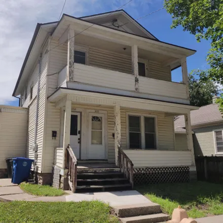 Buy this studio duplex on 835 Central Street in Oshkosh, WI 54901