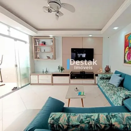 Buy this 4 bed house on GL de Volta Redonda in Rua Simão da Cunha Gago, Aterrado