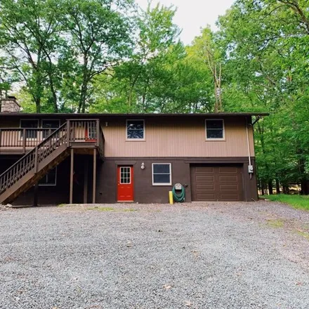 Buy this 3 bed house on 81 Mustang Road in Paupack Township, PA 18436