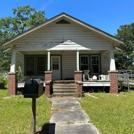 Buy this 3 bed house on 645 North 5th Street in Lyles Addition, Leesville