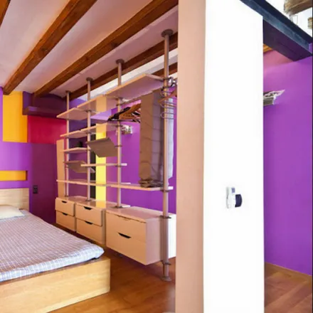Rent this studio apartment on Carrer dels Escudellers Blancs in 7, 08002 Barcelona