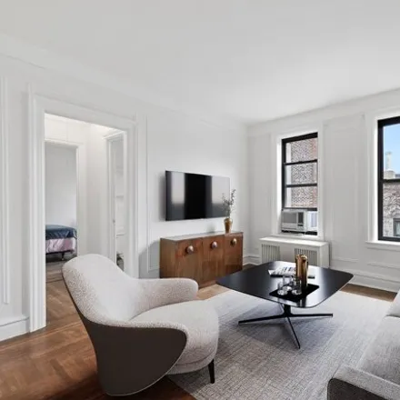 Image 3 - 270 West 11th Street, New York, NY 10014, USA - Apartment for sale