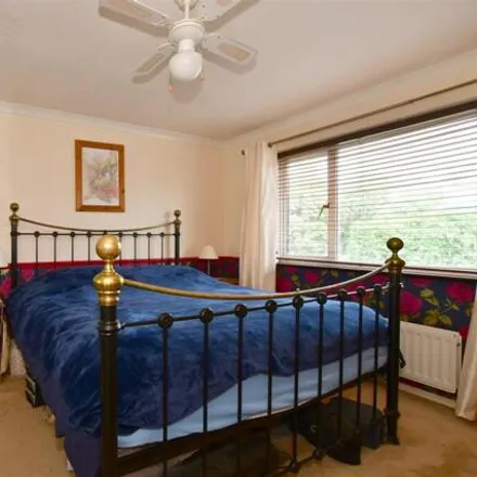 Image 7 - 15 The Holt, Burgess Hill, RH15 0RF, United Kingdom - Duplex for sale