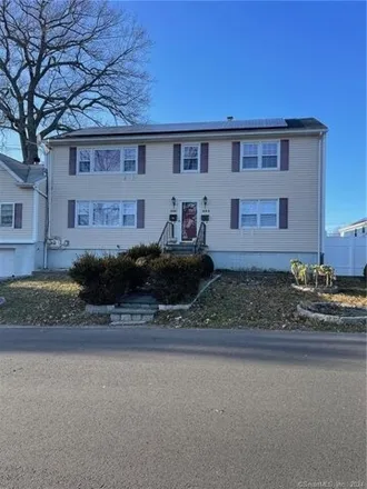 Rent this 2 bed house on 300 Queen Street in Toilsome Hill, Bridgeport