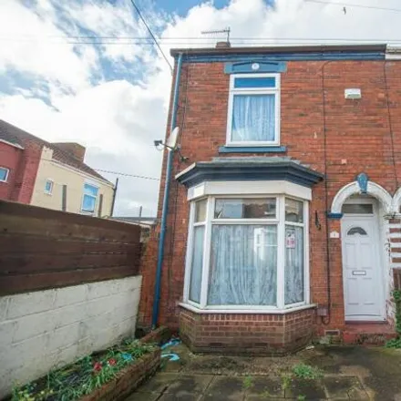 Rent this 2 bed house on Middleburg Street in Hull, HU9 2QN