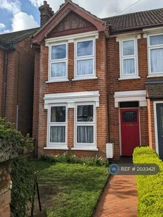 Rent this 3 bed duplex on Cliff Lane Triangle in Nacton Road, Ipswich