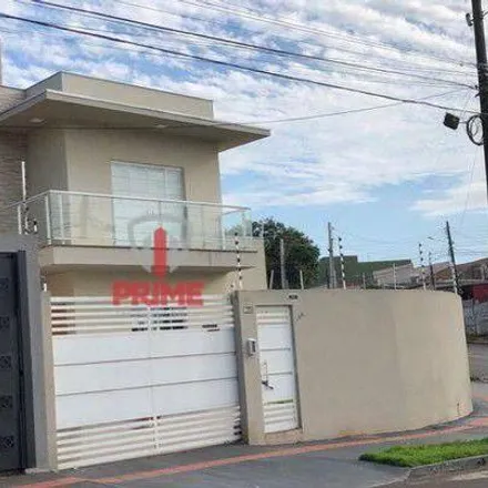 Buy this 3 bed house on Rua Edwiges Massagardi Baldan in Coliseu, Londrina - PR