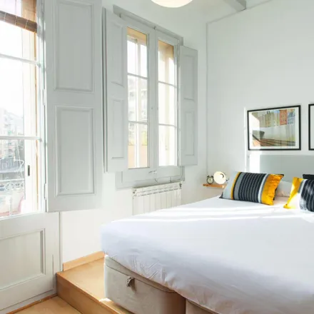 Rent this 2 bed apartment on Carrer de la Muntanya in 28, 08026 Barcelona
