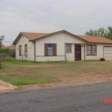 Rent this 4 bed house on 5465 Durango Drive in Abilene, TX 79605