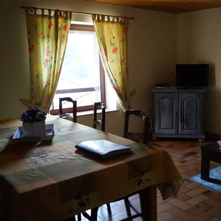 Rent this 2 bed apartment on 88250 La Bresse