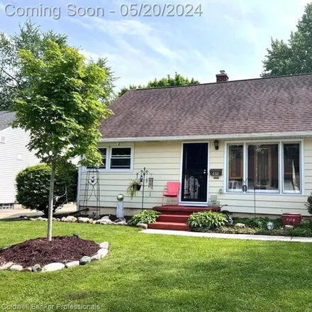 Buy this 3 bed house on 664 Kendon Drive in Lansing, MI 48910