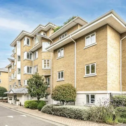 Buy this 2 bed apartment on Earls House in Strand Drive, London