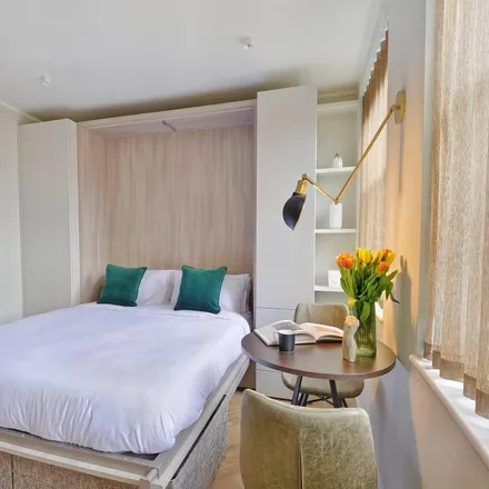 Rent this studio apartment on 12 Foulis Terrace in London, SW7 3LZ