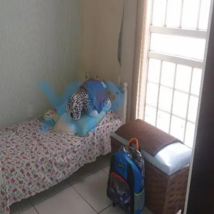 Buy this 2 bed apartment on Rua Ibituruna in Centro, Divinópolis - MG