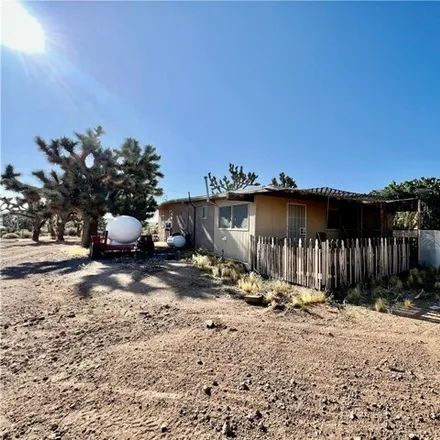 Image 9 - 18805 Spur Drive, Dolan Springs, Mohave County, AZ 86441, USA - House for sale