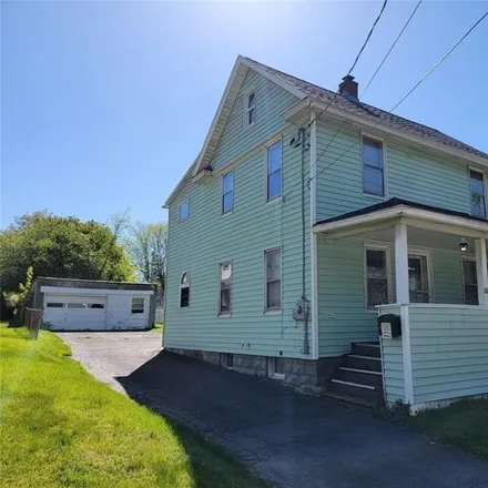Buy this 4 bed house on 118 Bigelow Street in City of Binghamton, NY 13904