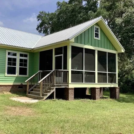 Buy this 3 bed house on Smoke House Avenue in Jefferson County, FL