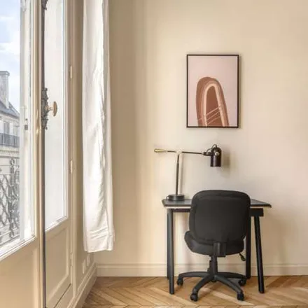 Image 4 - 12 Rue de Poitiers, 75007 Paris, France - Apartment for rent