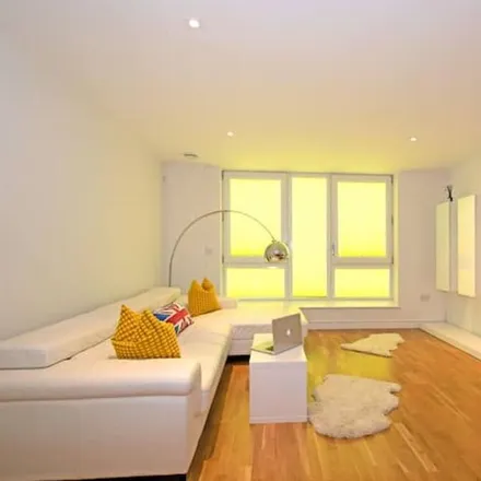 Rent this 2 bed apartment on London in TW8 0FU, United Kingdom