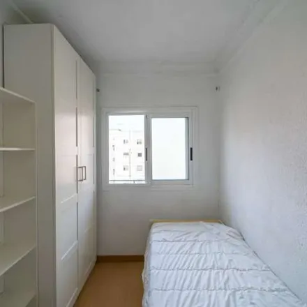 Rent this 3 bed apartment on Carrer de l'Arquitecte Arnau in 11, 46020 Valencia