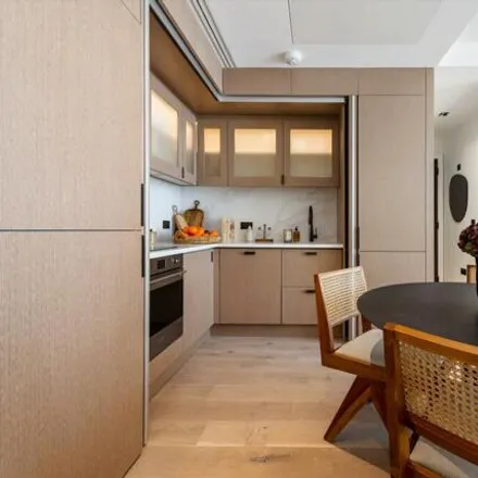 Image 5 - Radford House, 1 Pembridge Gardens, London, W2 4EE, United Kingdom - Apartment for sale