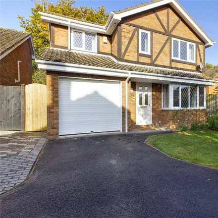 Rent this 4 bed house on Fletcher Gardens in Binfield, RG42 1FJ