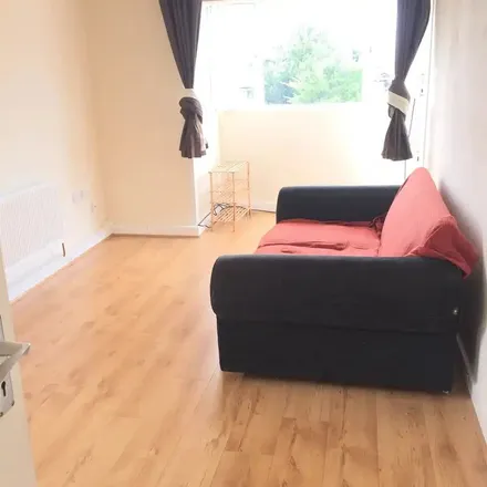 Image 1 - Malone Avenue, Belfast, BT9 7EJ, United Kingdom - Apartment for rent