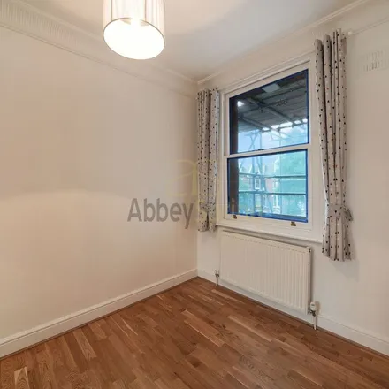 Rent this 2 bed apartment on 9 Sutherland Avenue in London, W13 0DX