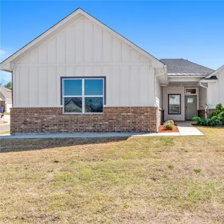 Buy this 3 bed house on unnamed road in Oklahoma City, OK 73003