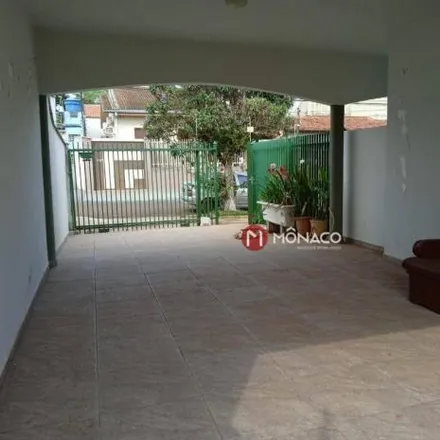 Rent this 2 bed house on Avenida Arthur Thomas in Bandeirantes, Londrina - PR