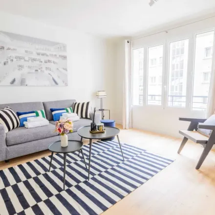 Image 4 - 4 Rue de Civry, 75016 Paris, France - Apartment for rent